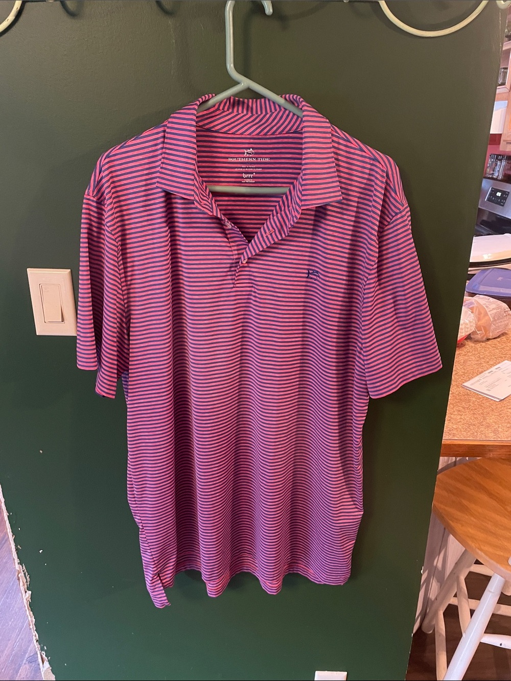 Southern Tide Men's Short-Sleeve Striped Brrr Golf Polo in Pink and Navy